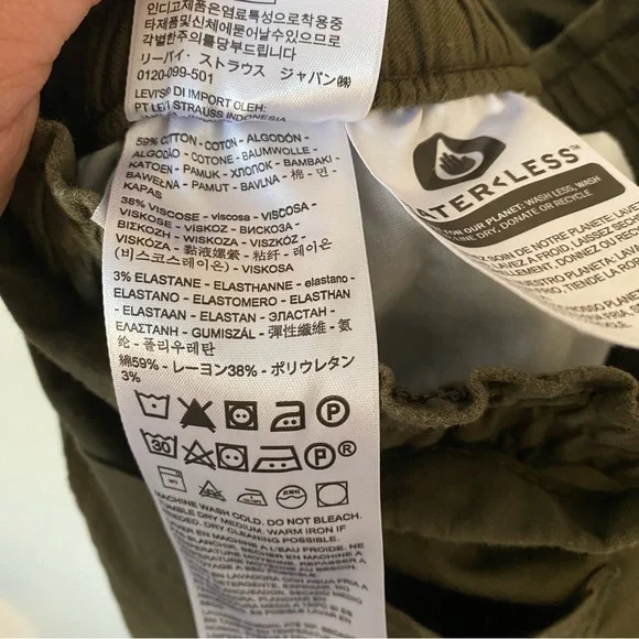 Levi’s Paper Bag Pants - Picture 6 of 7